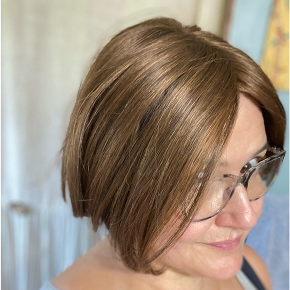 HAIR TOPPER CHIN LENGTH SOFT QUALITY RED AND BROWN SYNTHETIC FIBER CLIP IN HAIR - Picture 14 of 15